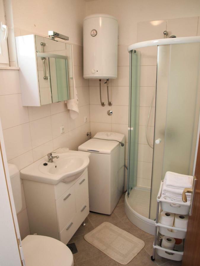 Apartamento House Nataniel In Omis Near Sea Exterior foto